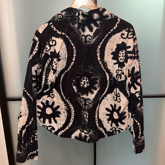 TNS TENNIS Patterned Button Down Shirt - Picture 2 of 2